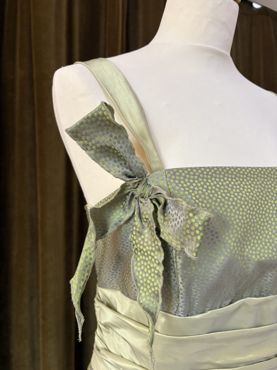 Robe brodée – Image 4