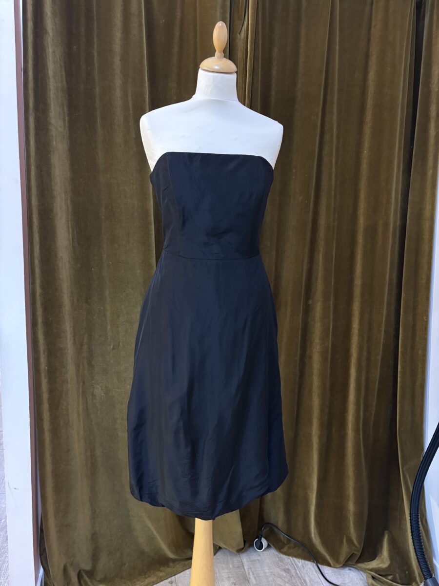 Robe – Image 2